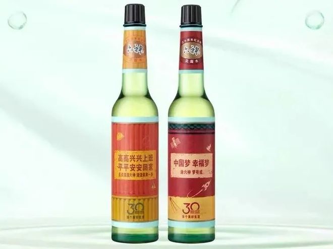 爺青回！六神換包裝了？這設(shè)計真“考古”！